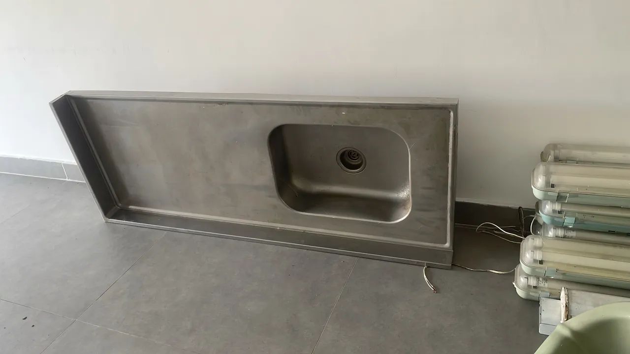 Pia aço inox 1,46x 0,57 grosso 1,2mm