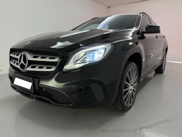 Mercedes-Benz GLA 200 Adv. 1.6/1.6 TB 16V Flex Aut. 2018