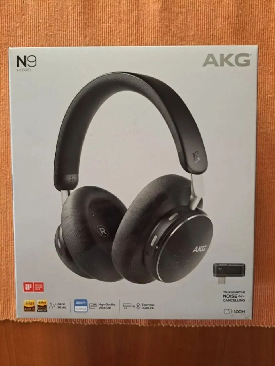 Akg N9 Hybrid Anc Headphone Hi-res Ldac Bluetooth Usb 2.4ghz