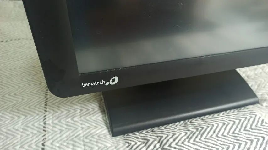.Monitor Bematech Touch Screen BT15XX - Foto 3