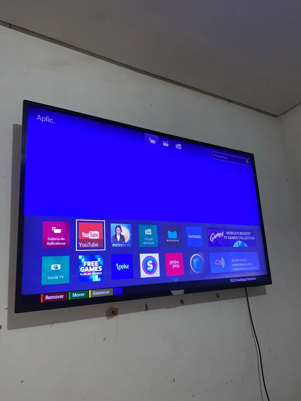 Vendo SMART TV 50 POLEGADAS, FUNCIONANDO TUDO PERFEITAMENTE  - Foto 2