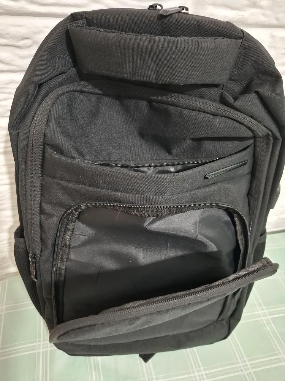 Vendo mochila semi nova Unicropss - Foto 3