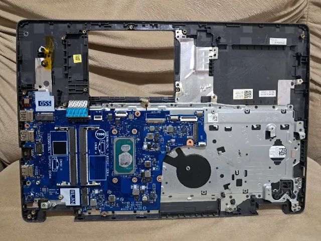 DELL ノートパソコン　inspiron 3501 P90F005 ジャンク Peças originais retiradas de notebook Dell Inspiron 3501 Model