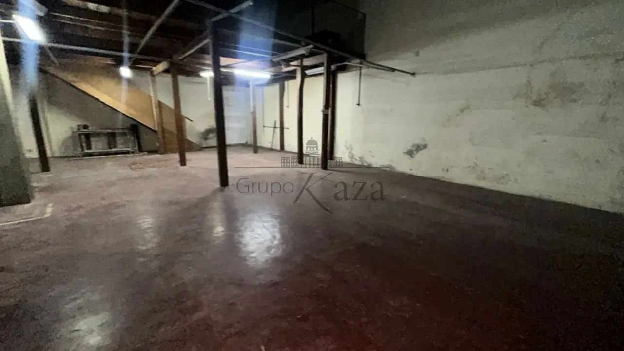 Oportunidade - Galpão Comercial - Jacareí - Parque Itamarati - 450m². - Foto 3