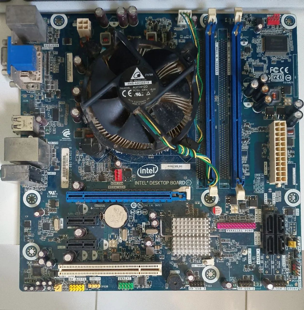 Kit Placa-mãe Intel DH55PJ + Processador Intel Core i3 + Cooler Original