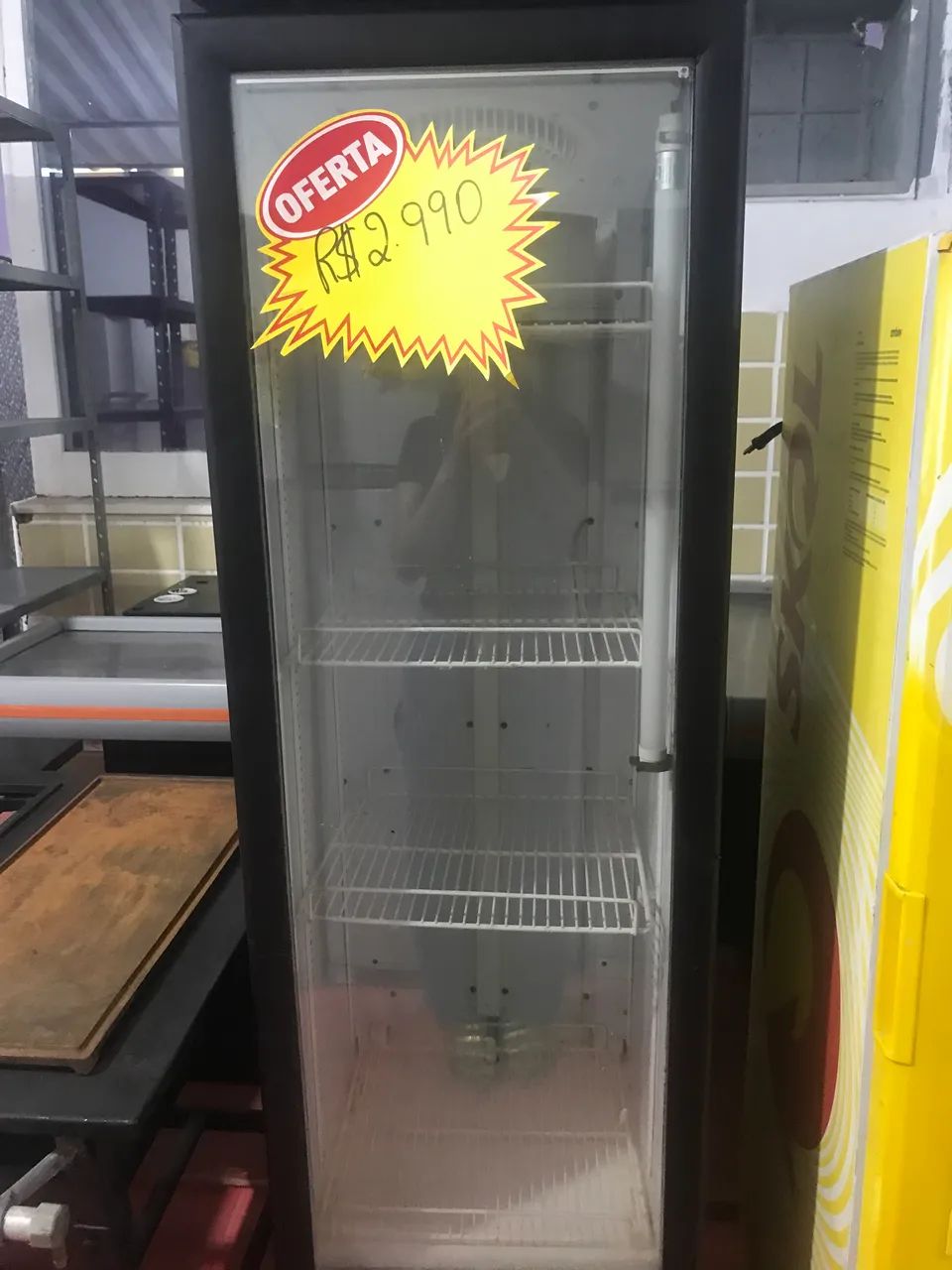 Expositor de bebidas 