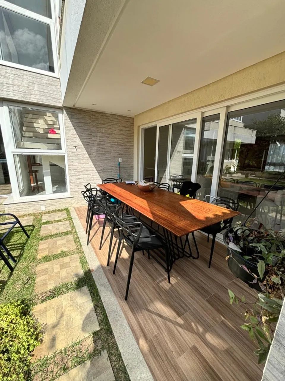 Excelente casa 5 suítes + DCE e ampla área verde. Maikai Residencial - Foto 4