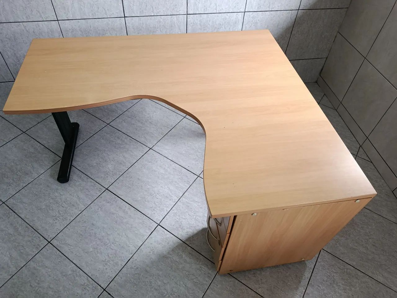 Mesa escritório semi-nova ? - Foto 2