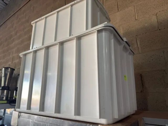 CAIXA 180L BRANCA 