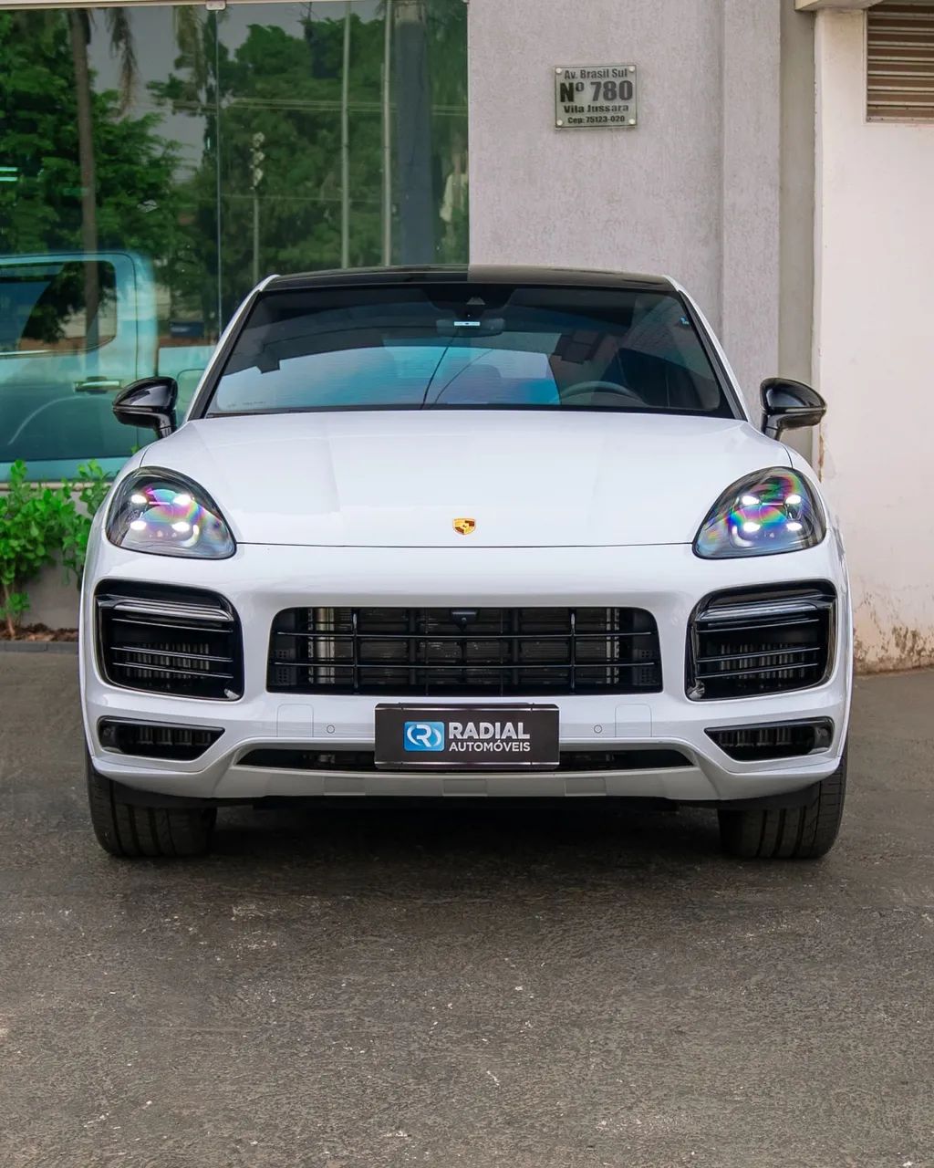 Porsche Cayenne Coupe Platinum ED. 3.0 (híbrido) 2023 - Foto 6