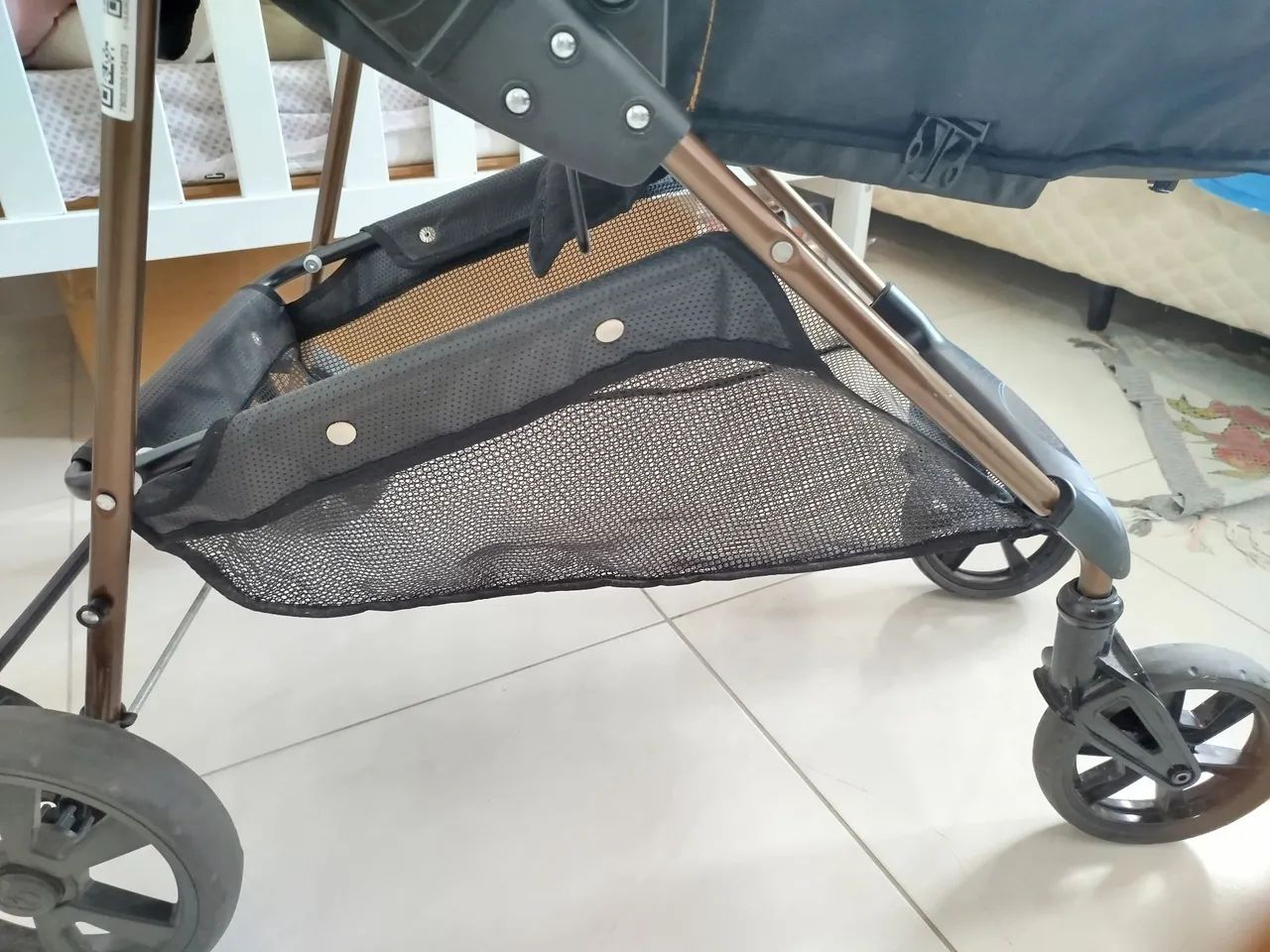 Carrinho de Bebê e Berço Moises Napoli Preto Cobre Galzerano  - Foto 5