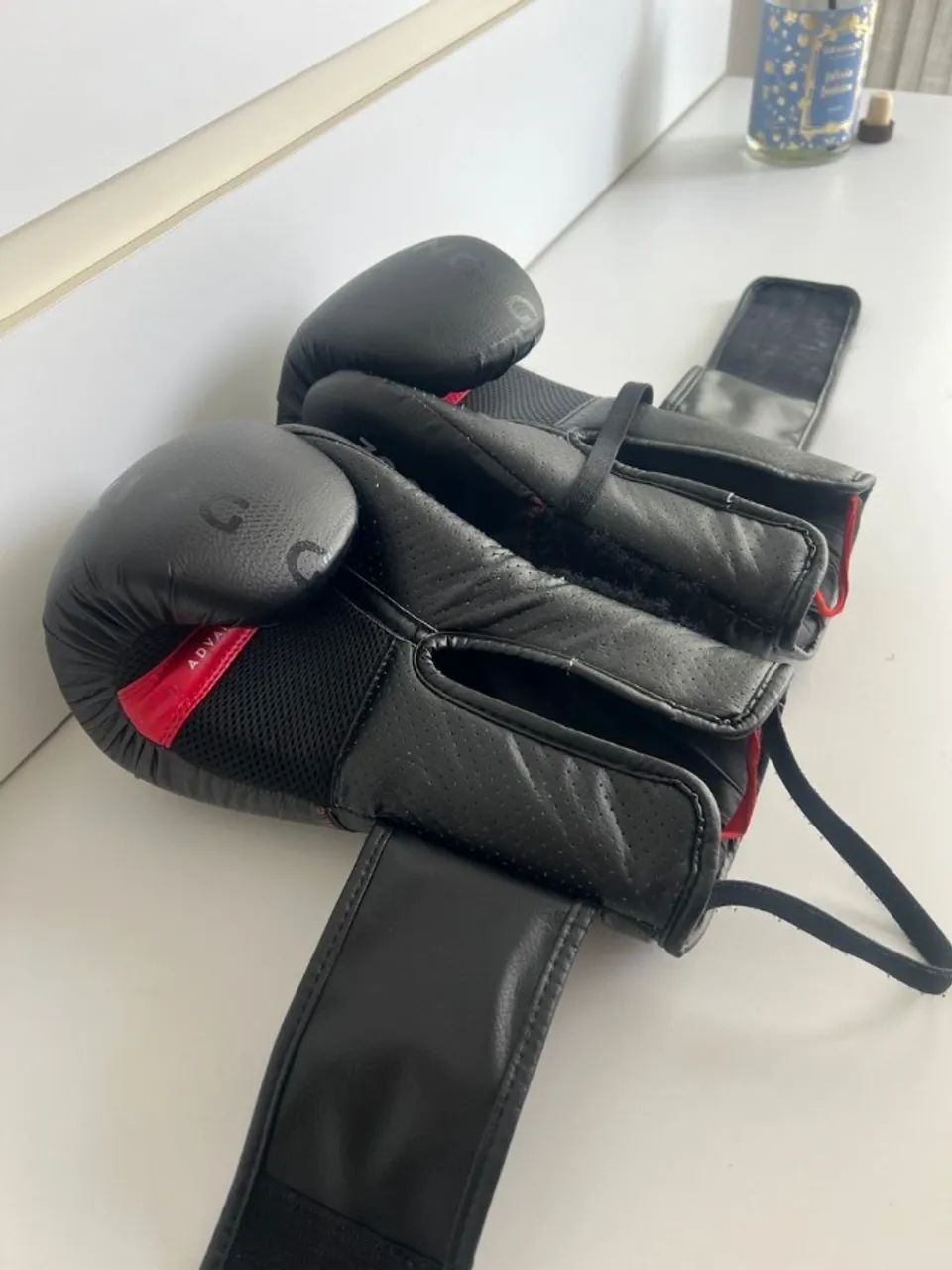 Luvas de boxe e muay thai Decathlon/Outshock 10 oz - Foto 4