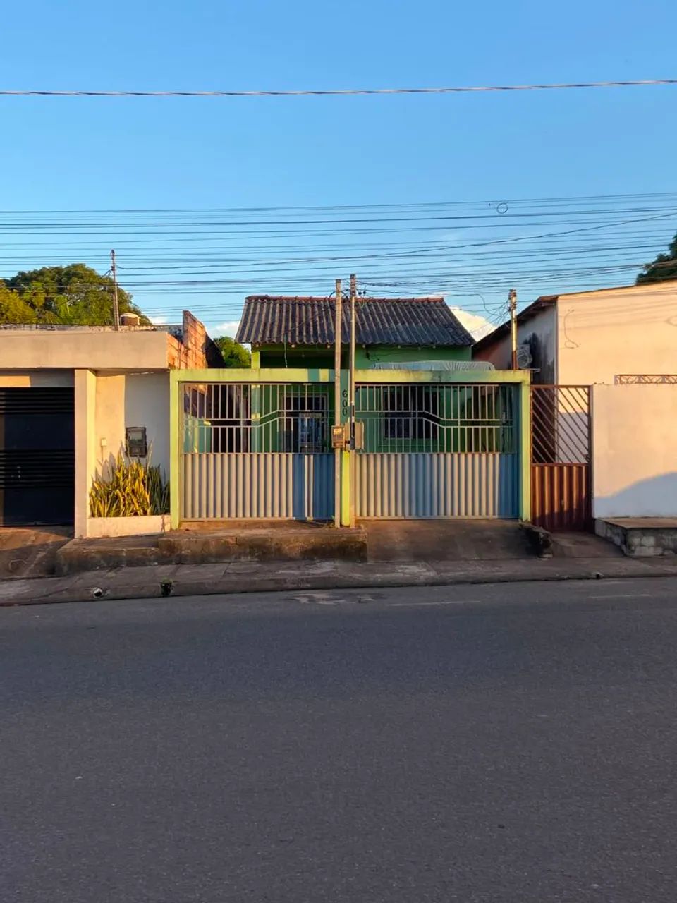Vende 3 casas no mesmo terreno - Foto 2