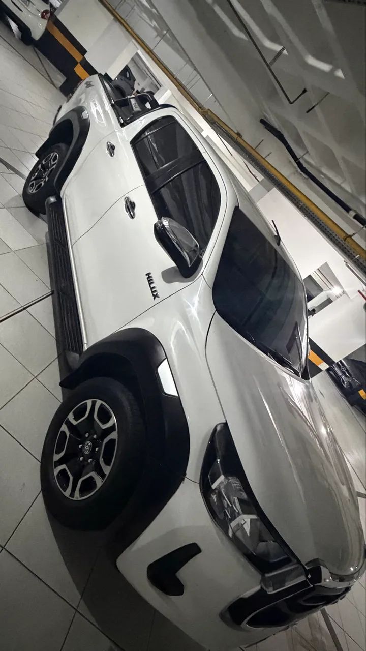 Toyota Hilux 2023
