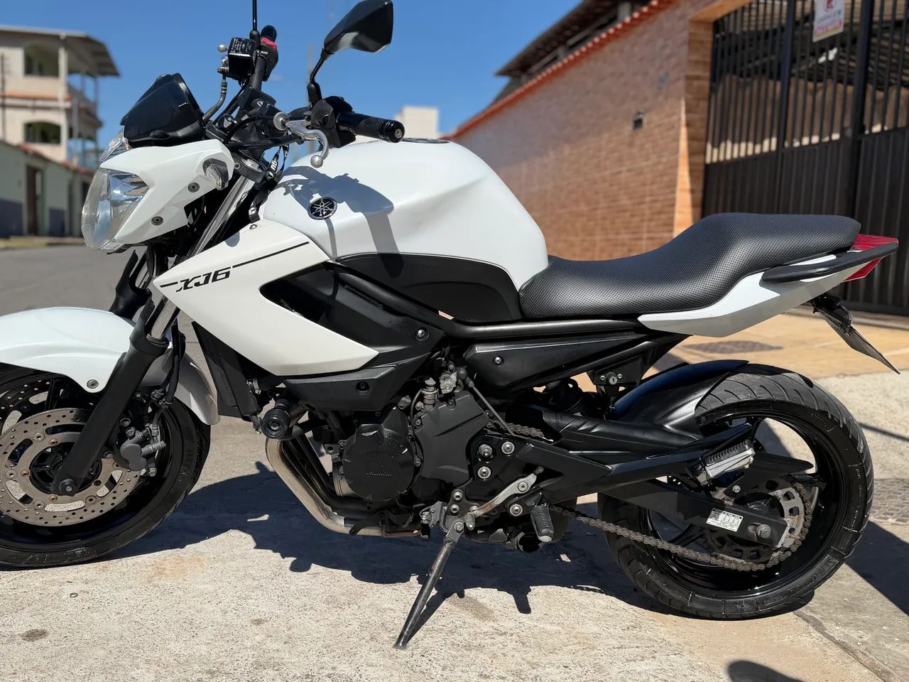 Xj6  - Foto 3