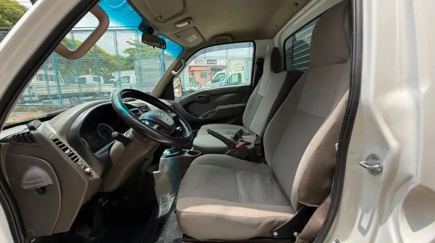  Hyundai HR  - Foto 4
