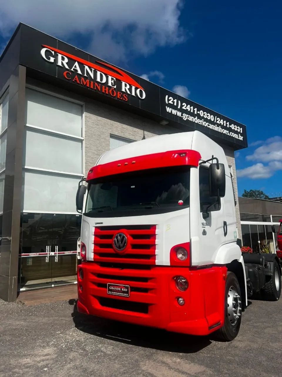 19-360 CONSTELLAT. TRACTOR (DIESEL)(E5)