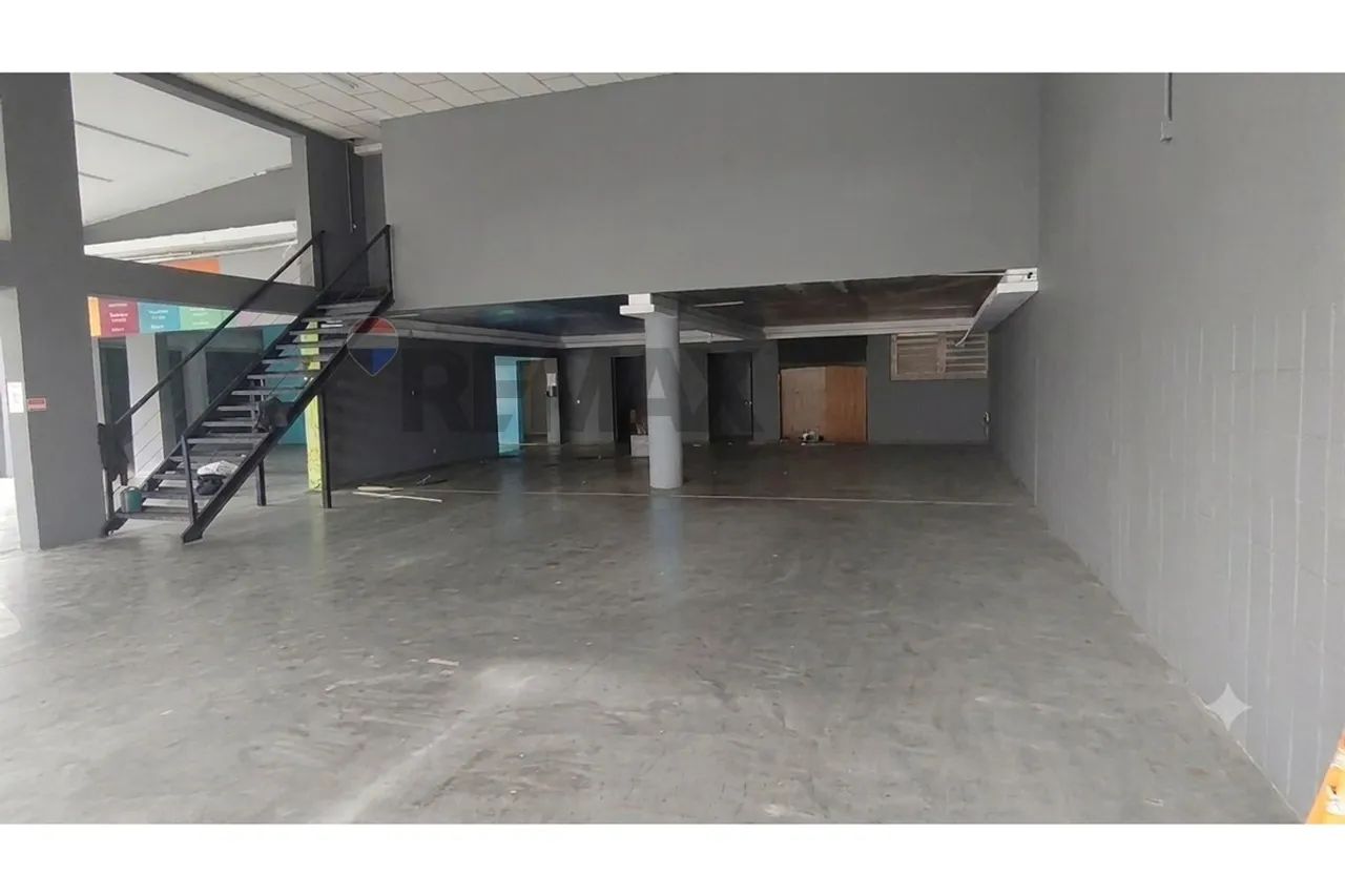 ALUGA-SE: Salão Comercial Premium com 500m²  Av. São Paulo, Sorocaba - Foto 2