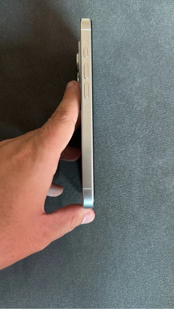 iPhone 16 pro 256GB Silver - Foto 4