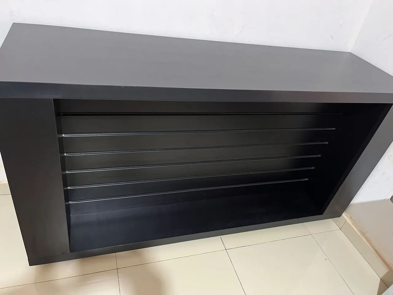 Balcão expositor para loja