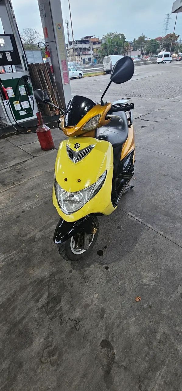 Suzuki Burgman automático  - Foto 2