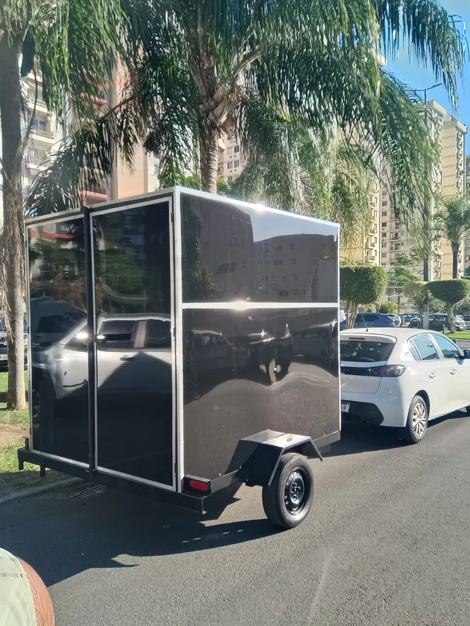Carretinha Baú em excelente estado - Foto 2