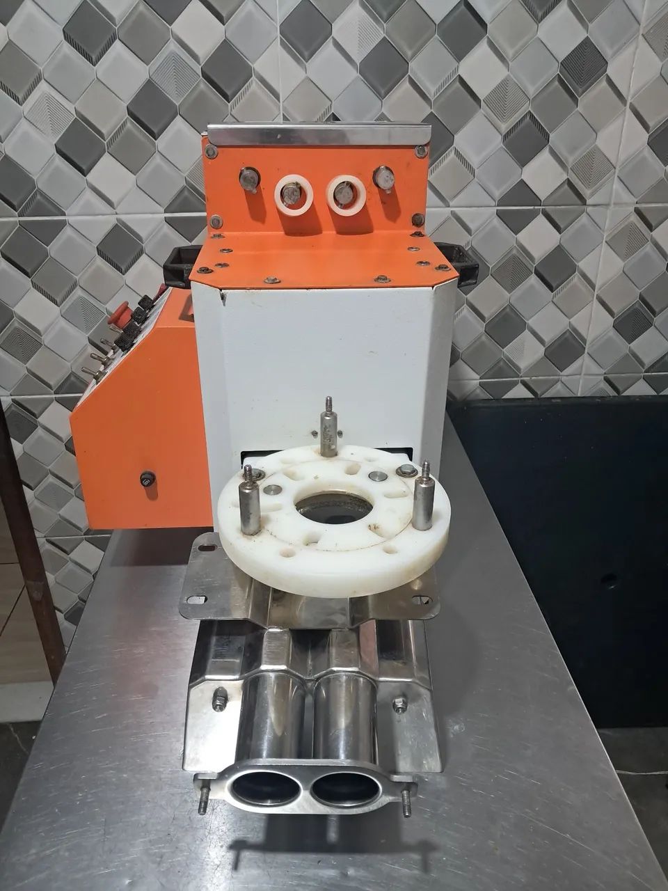 Maquina de salgado