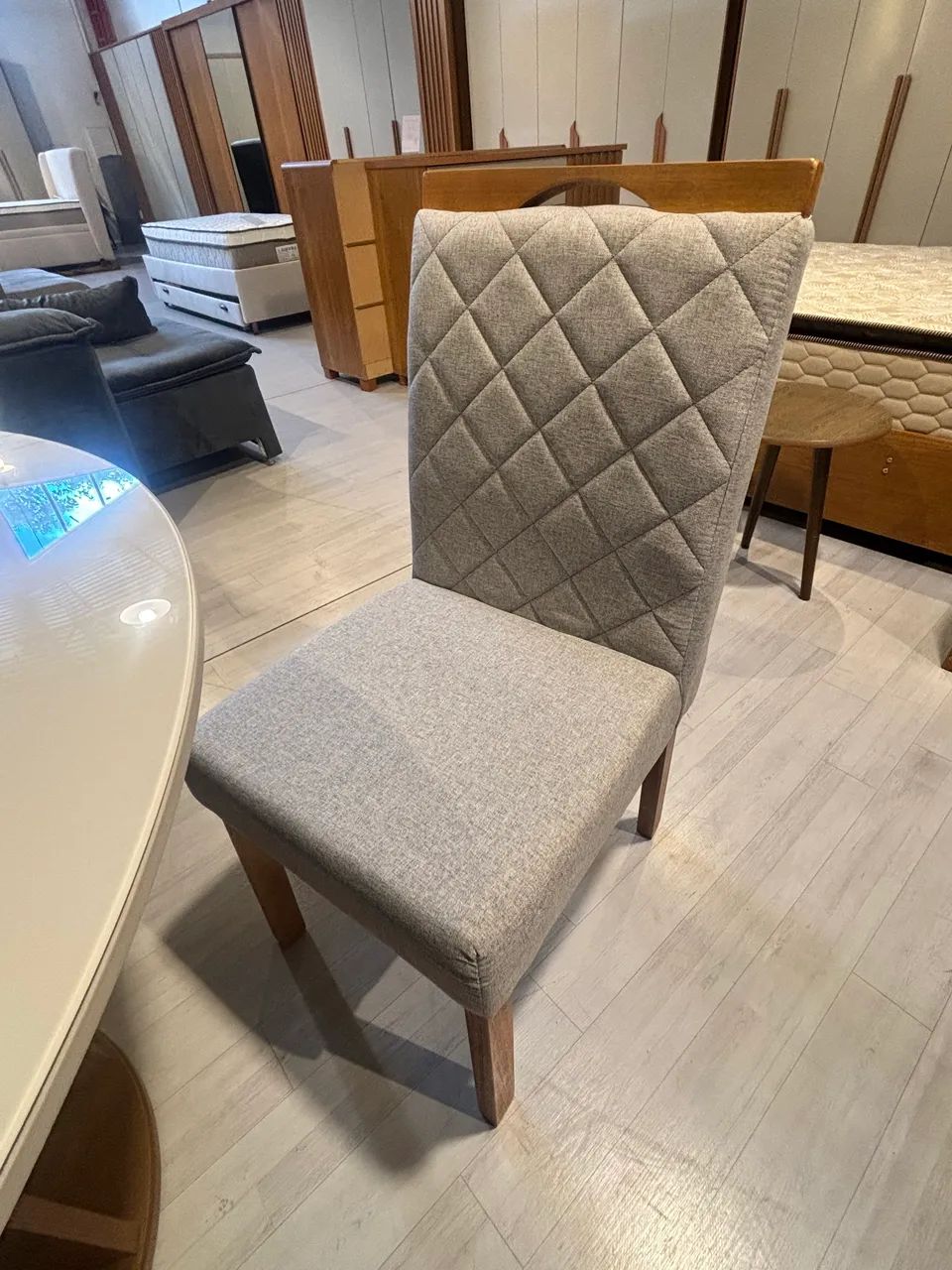 Mesa de jantar 4 lugares 1,20m de diâmetro  - Foto 4