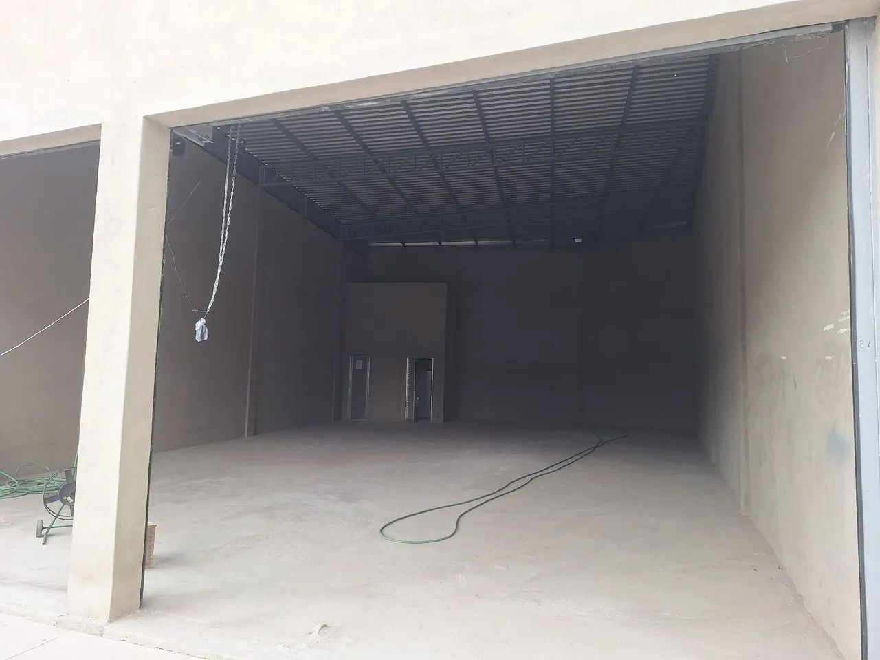 Ponto comercial 210m2, de frente para praça principal do bairro  - Foto 5