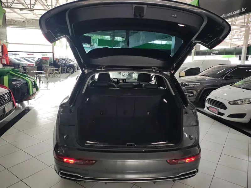 Audi Q5 S-line 2.0 TFSI Quattro S-tronic, foto 15 de 18