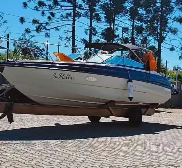 Lancha 27 pés Hdantas v8