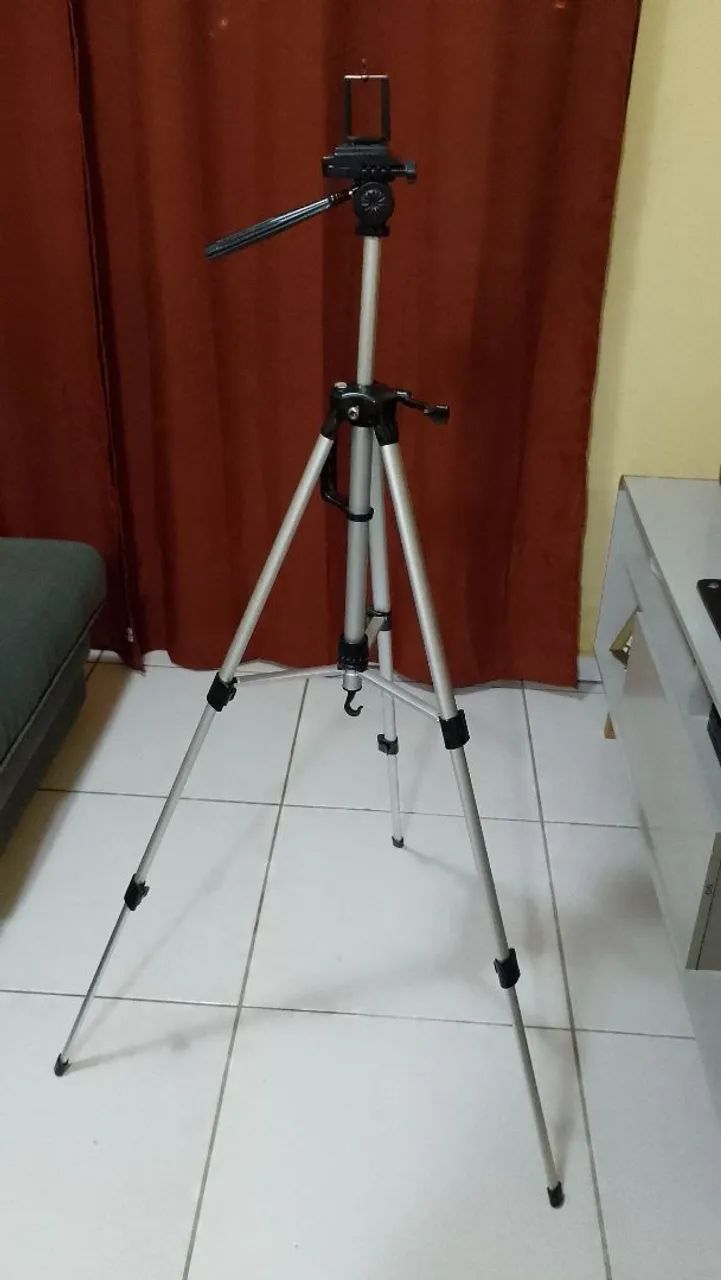 Tripé para celular 