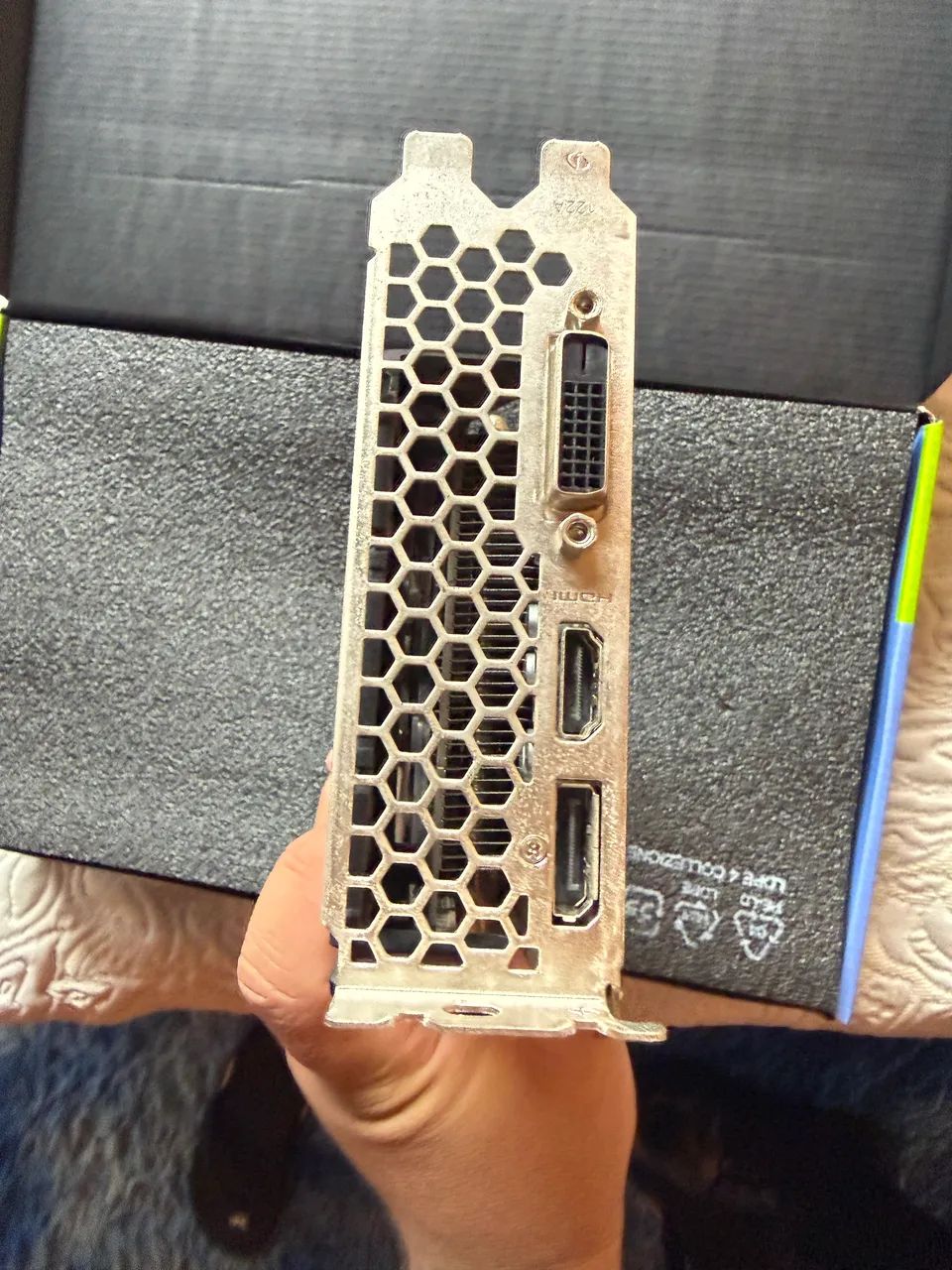 GTX 1660 ti 6 gb marca ghost 