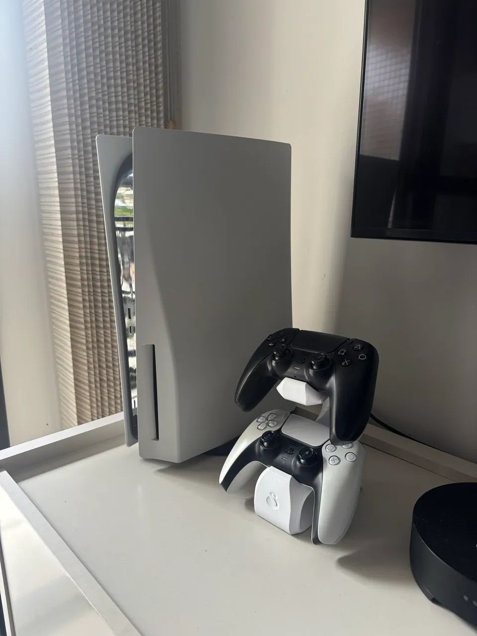 PS5 COM LEITOR DE DISCO 1TB - Foto 4