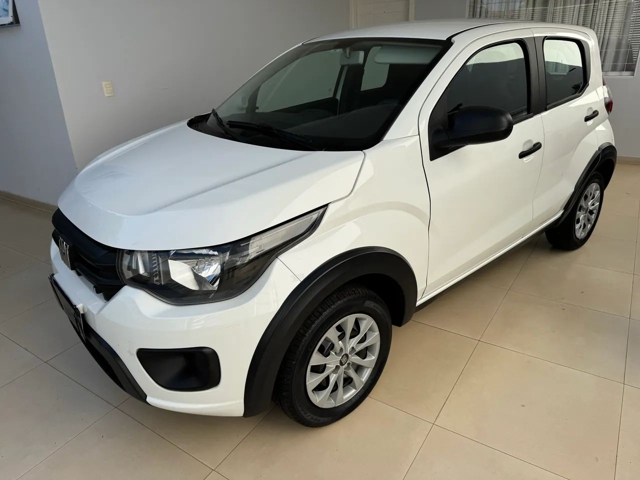 Fiat Mobi Like 1.0 Fire Flex 5P. 2024