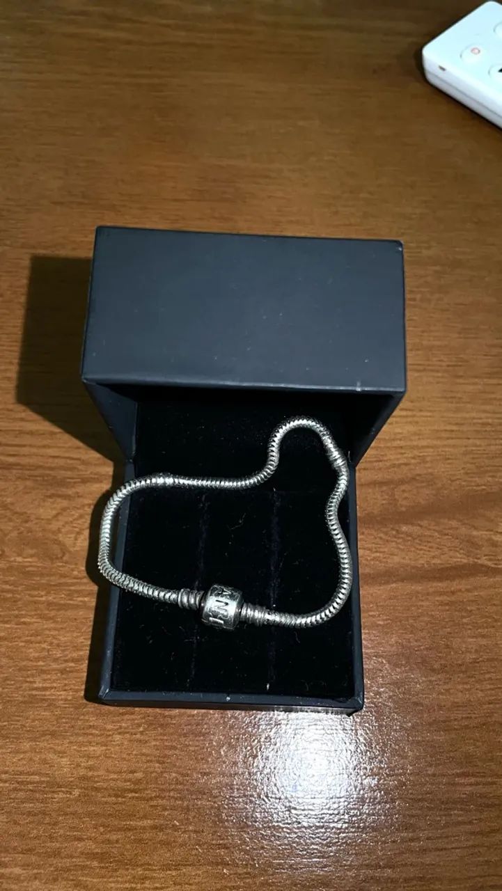 Pulseira para charms em prata - Pandora original  - Foto 3