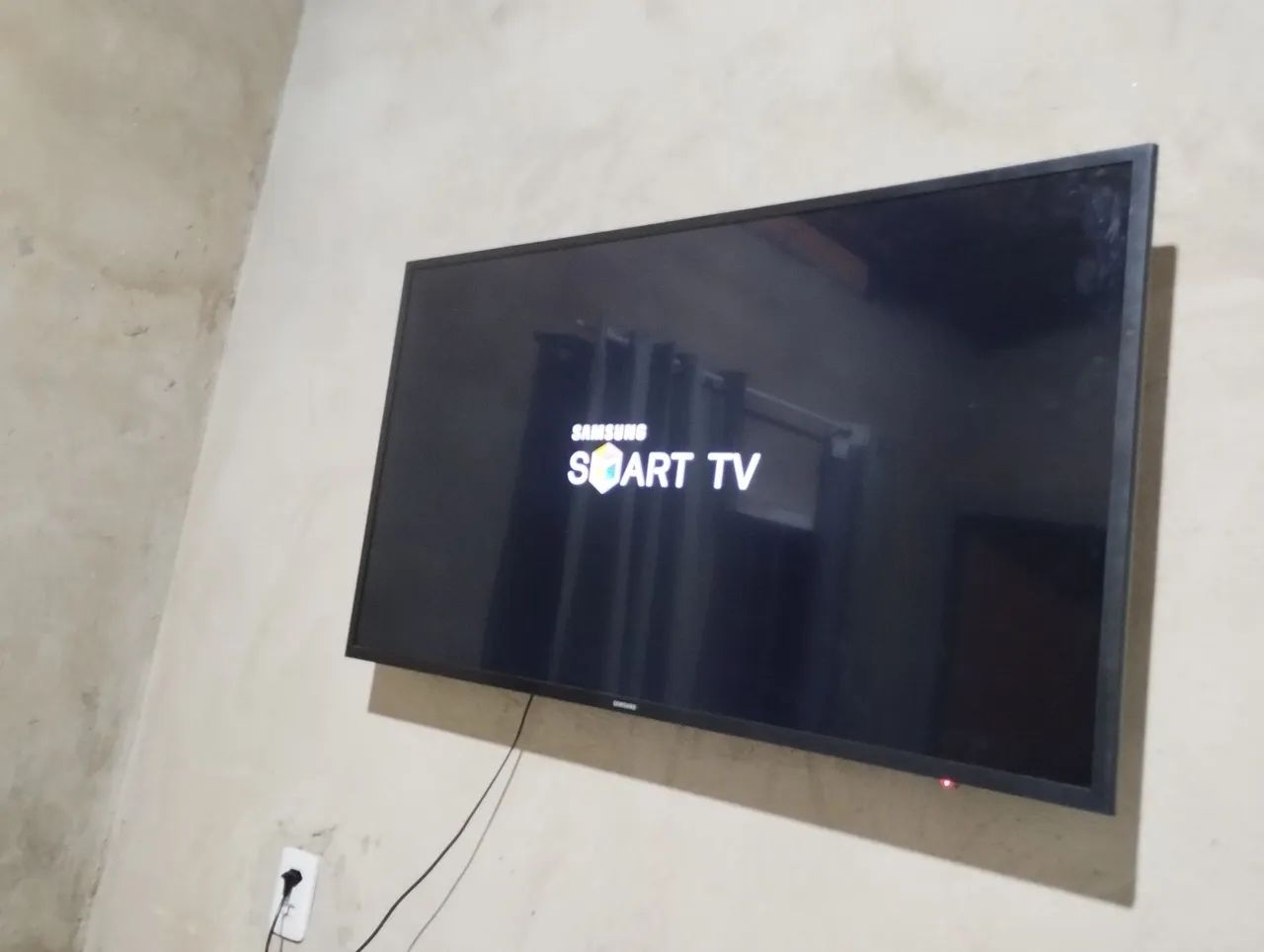 SMARTV SAMSUNG 43 POLEGADAS R$ 800,00  - Foto 3
