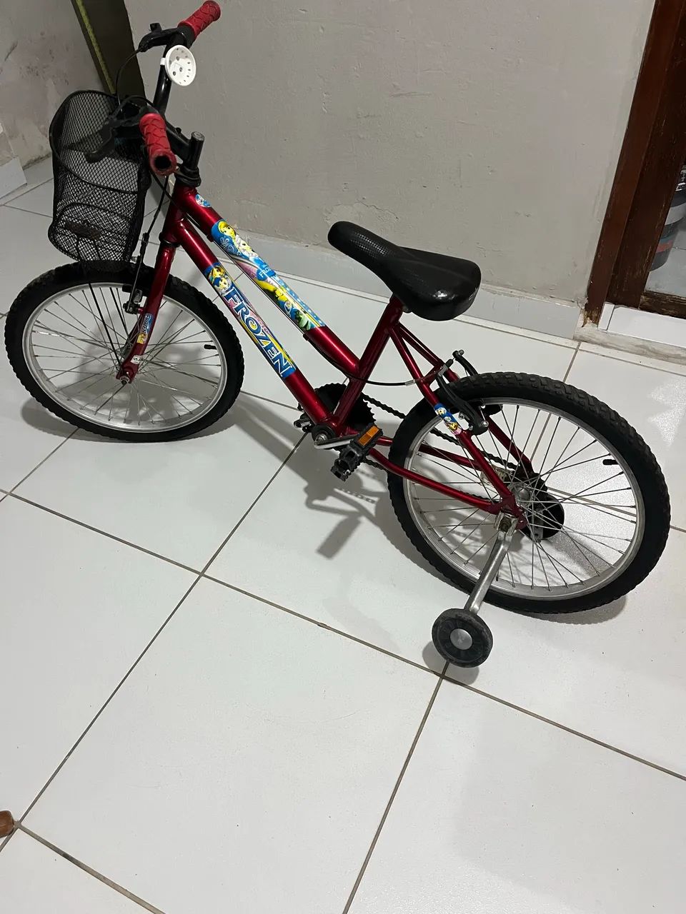 Bicicleta infantil perfeito estado  - Foto 4