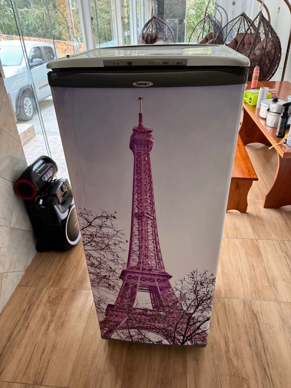Freezer vertical