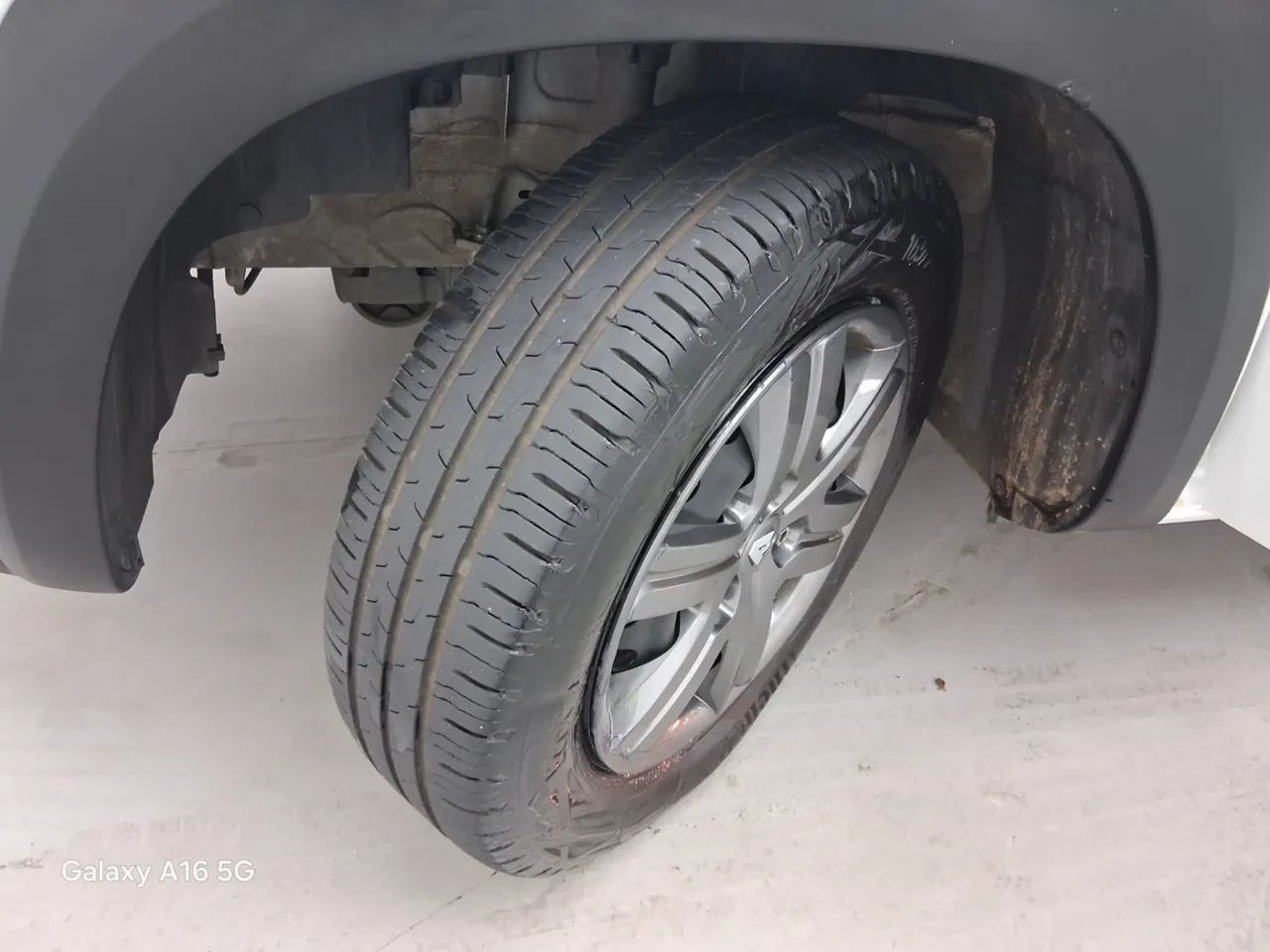 Renault Kwid 1.0 Zen, foto 11 de 18