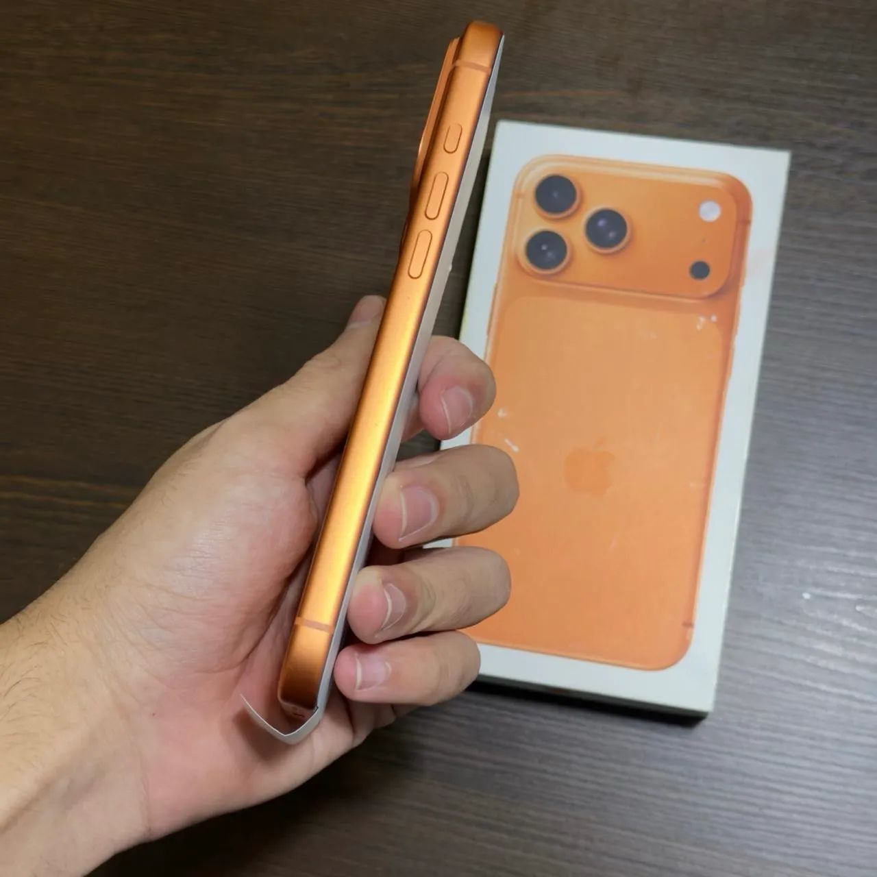 IPHONE 17 PRO MAX SEMI NOVO - Foto 2