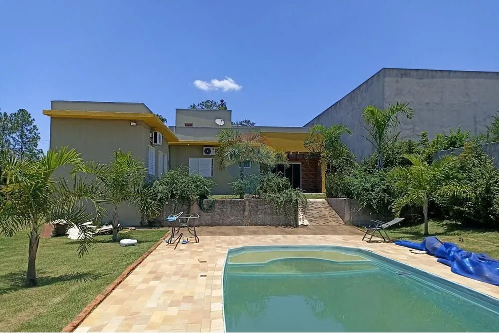 Casa para alugar em Holambra com piscina