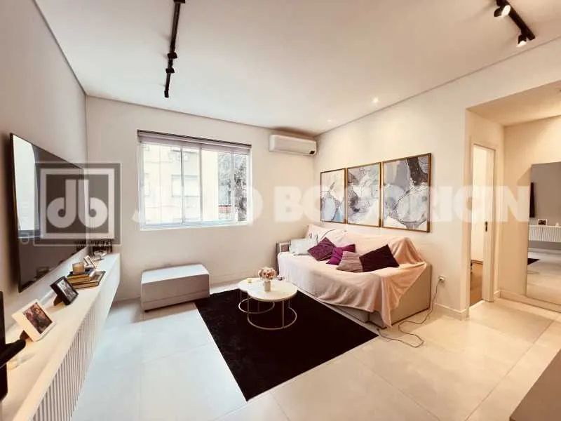 Apartamento a venda na lagoa. 2 quartos, reformado, 1 vaga
