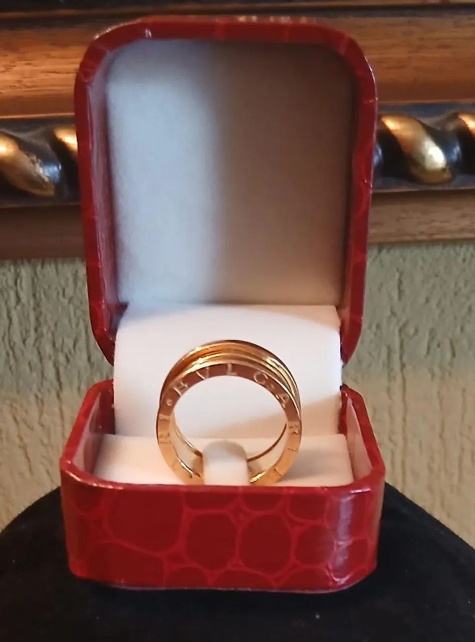 ALIANÇA BVLGARI ORIGINAL OURO 18 - Foto 2