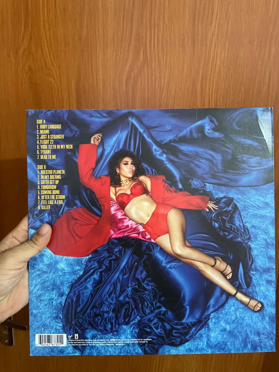 Lp Vinil Kali Uchis Isolation Vermelho - Foto 2