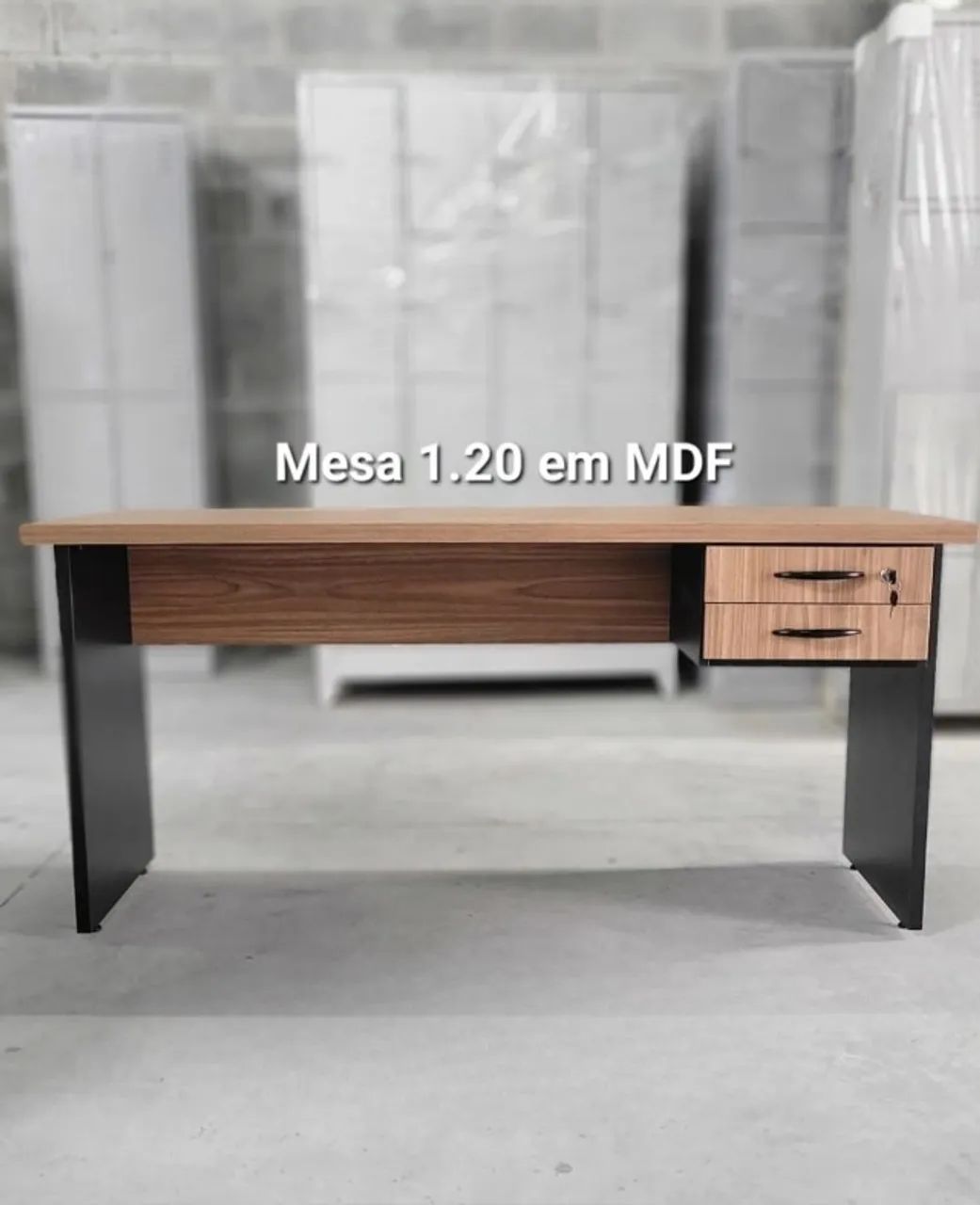 MESA DE 1,50 COM DUAS GAVETAS NOVAS 