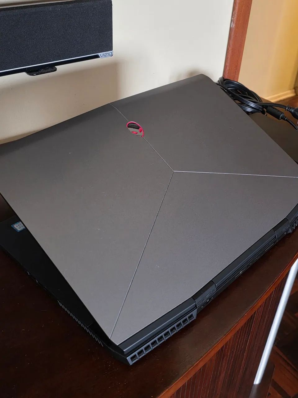 Notebook Alienware - RTX 2070  - Foto 5