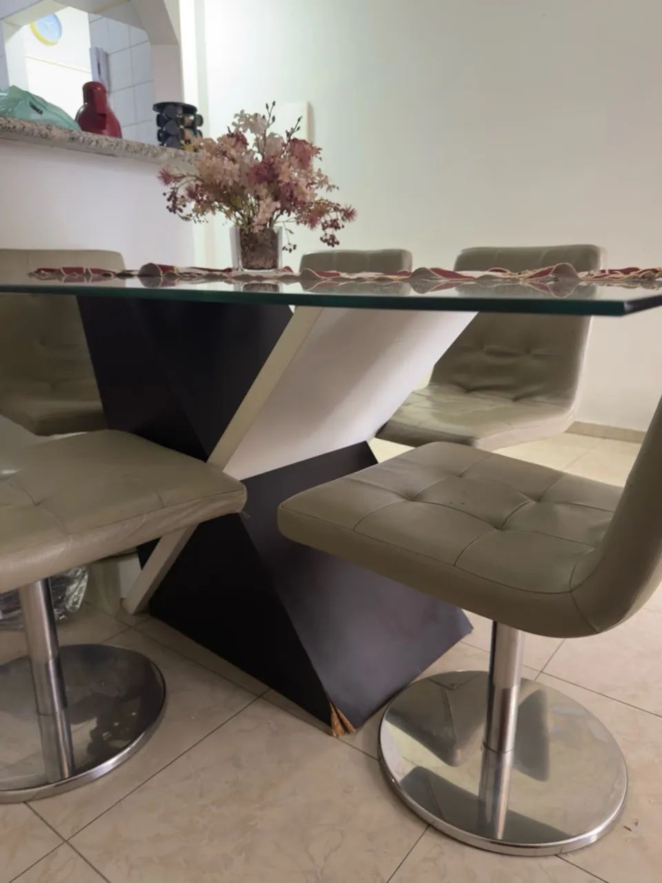Mesa de Vidro 6 lugares - Foto 3