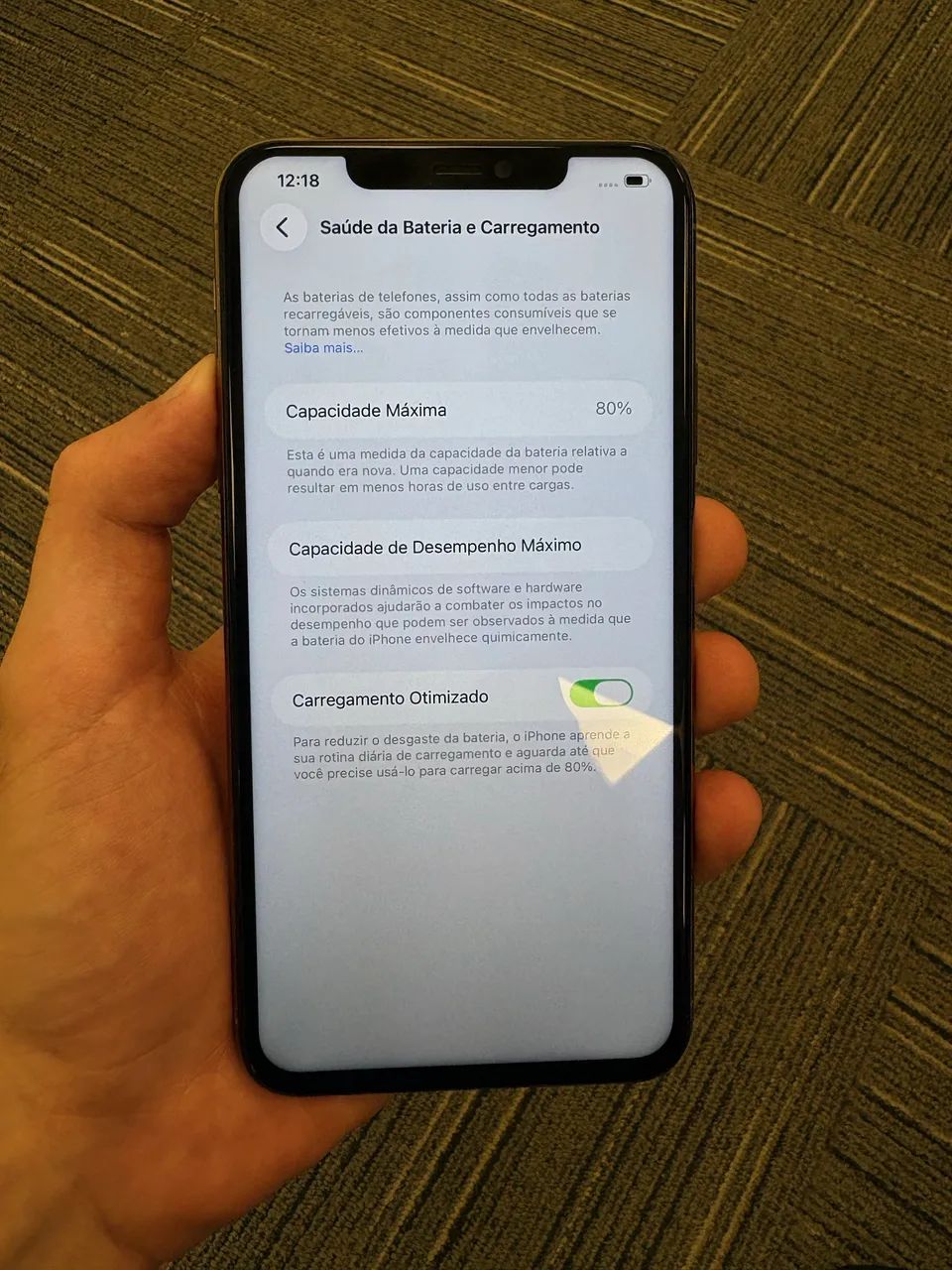 Iphone 11 Pro Max Dourado em perfeito estado com Entrega Grátis!  - Foto 3