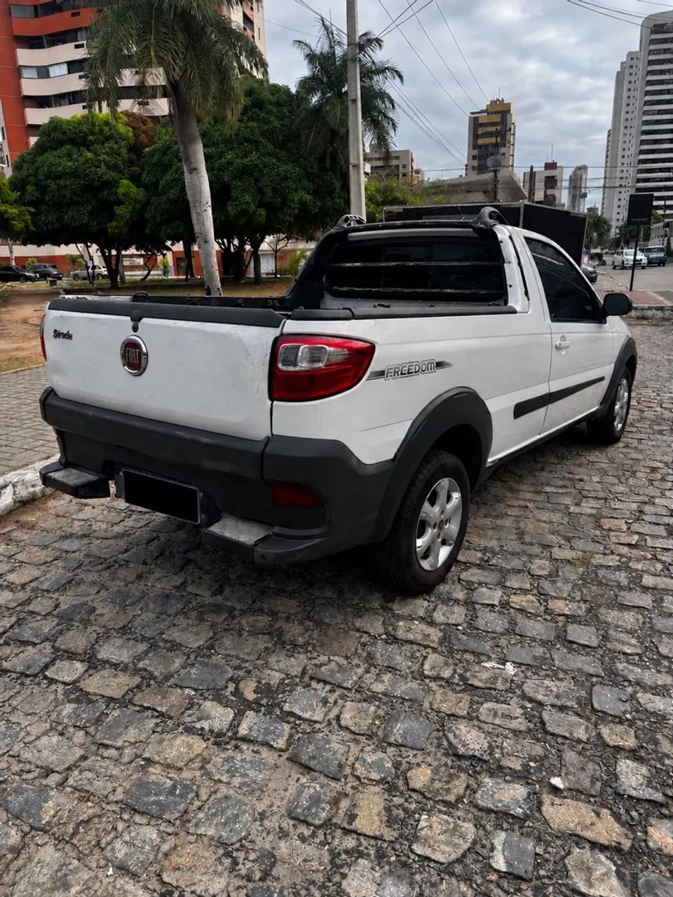 Fiat Strada Freedom 1.4 Flex 8V CS 2020 - Foto 4
